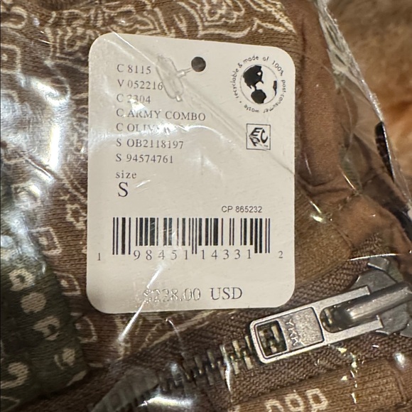 Green and Brown Patterned Jacket with Gray Sweater - Picture 7 of 7